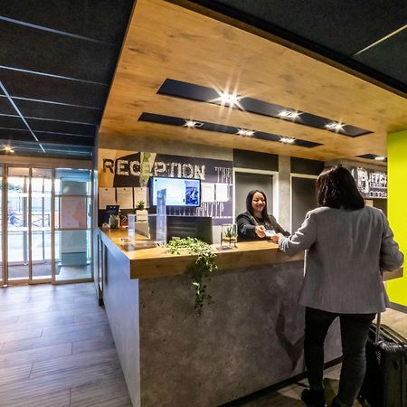 Ibis Budget Paris Clichy Mairie Eksteriør bilde