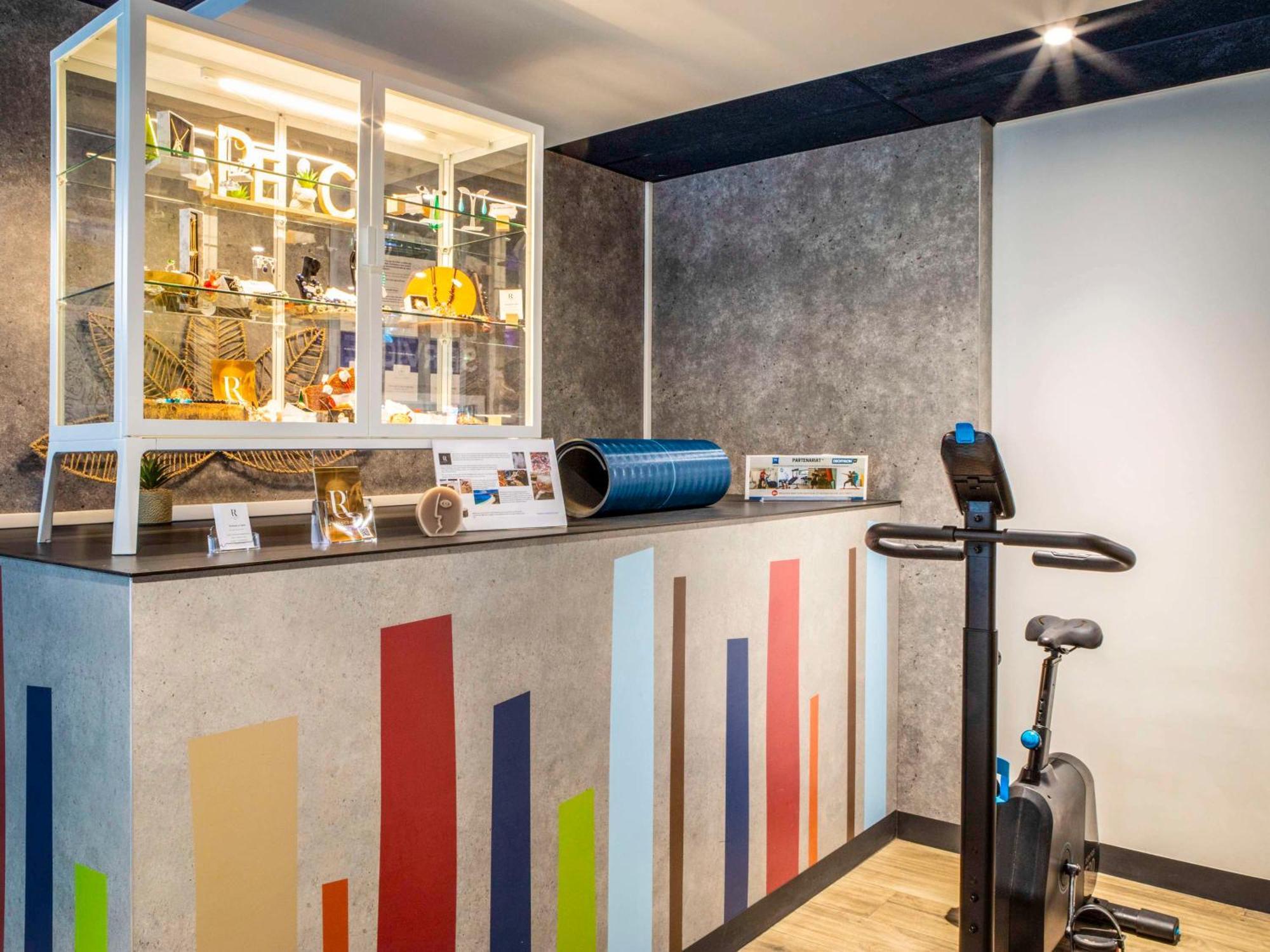 Ibis Budget Paris Clichy Mairie Eksteriør bilde