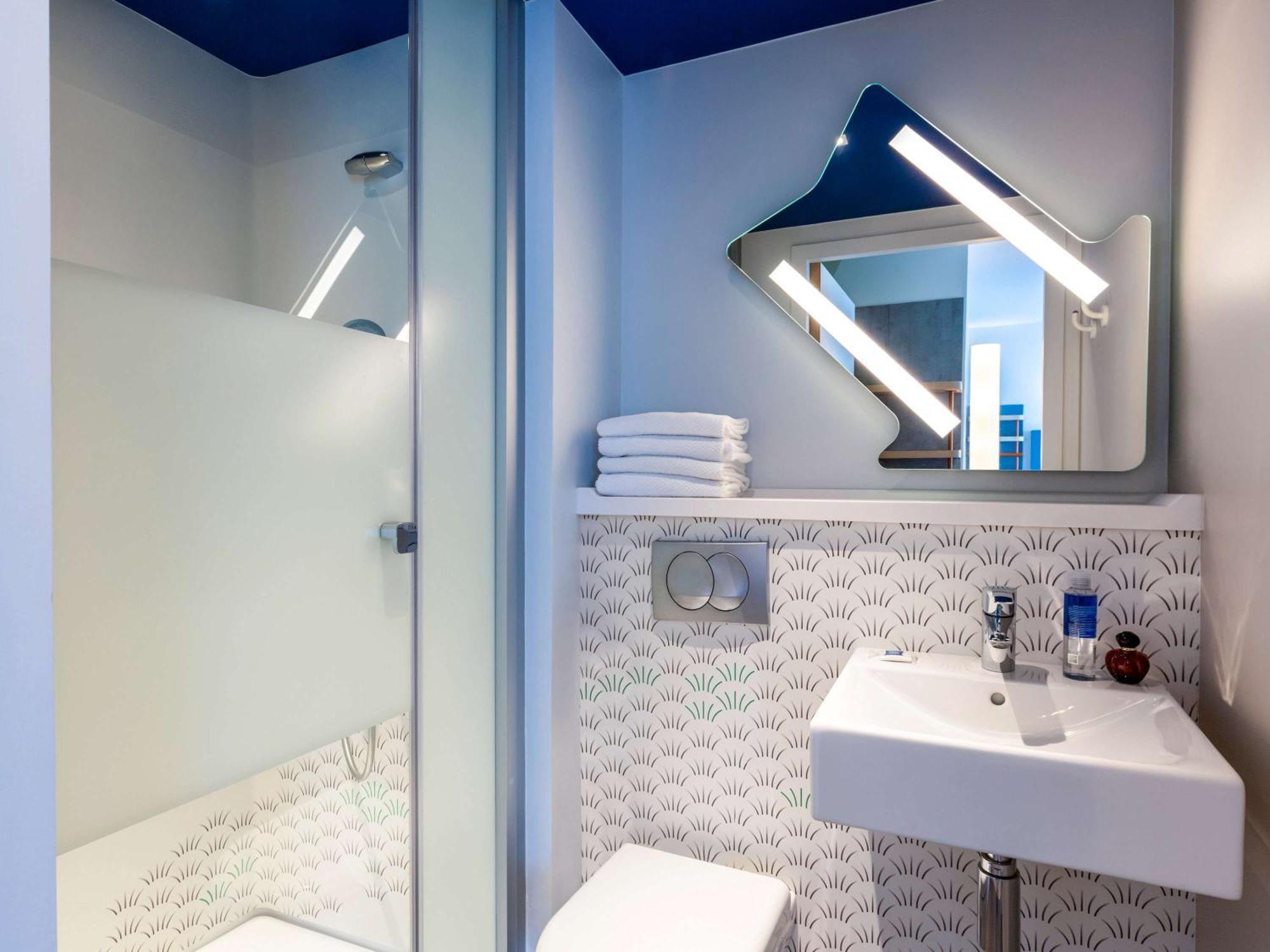 Ibis Budget Paris Clichy Mairie Eksteriør bilde